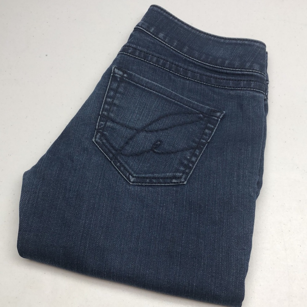 BOOTLEGGER PARADISE DARKWASH ANKLE STRAIGHT JEANS 26x26 😎